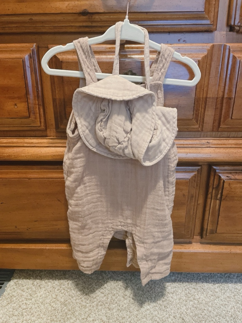 Angel Dear Tan Organic Cotton Overall Romper Size 3-6 Months With Hat